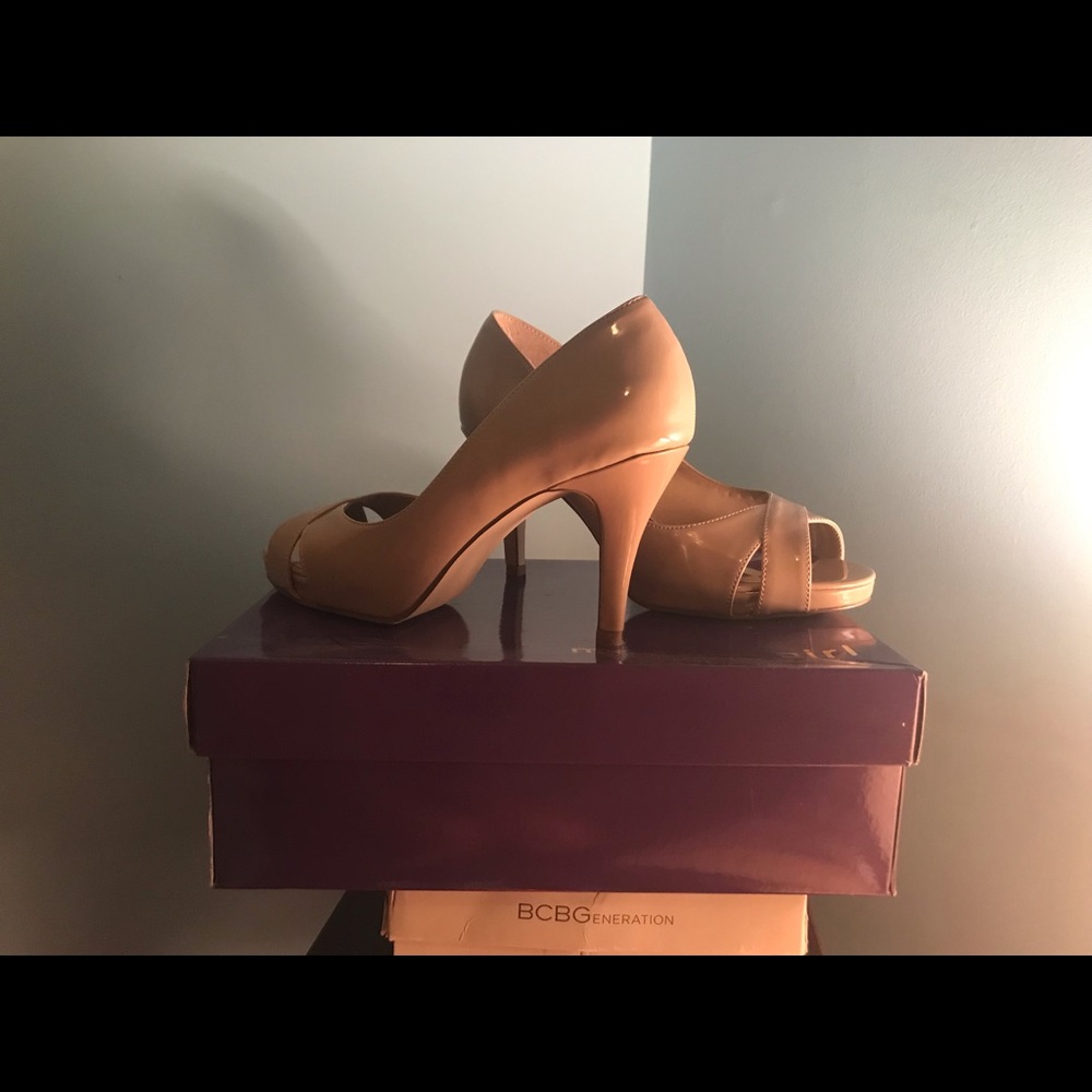 Beige pumps